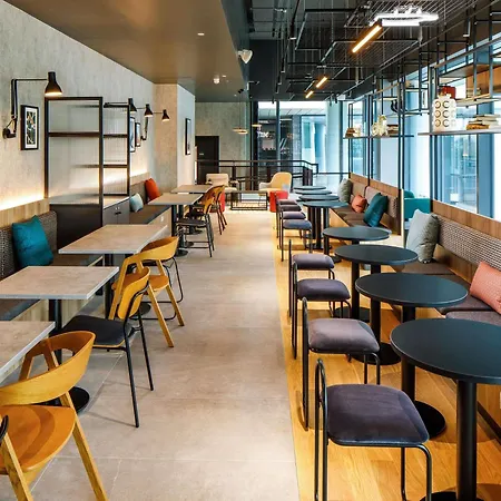 Aparthotel Adagio London Sutton Point-2